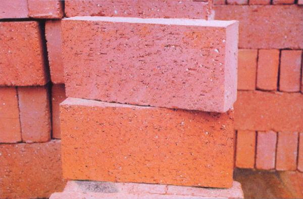 испеченный красный цвет кирпича brick.jpg